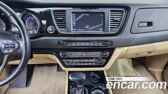 2020 Kia The New Carnival Gasoline 9-Seater Hi-Limousine Sold VIN KNAME811BLS622956 – photo 17 2020 Kia The New Carnival Gasoline 9-Seater Hi-Limousine Sold VIN KNAME811BLS622956 – photo 17
