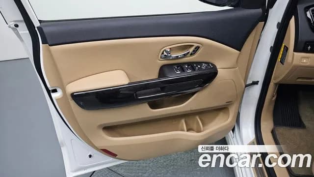 2020 Kia The New Carnival Gasoline 9-Seater Hi-Limousine Sold VIN KNAME811BLS622956 – photo 31 2020 Kia The New Carnival Gasoline 9-Seater Hi-Limousine Sold VIN KNAME811BLS622956 – photo 31