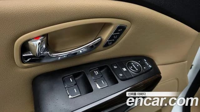 2020 Kia The New Carnival Gasoline 7-Seater Limousine Sold VIN KNAME811BLS657715 – photo 11 2020 Kia The New Carnival Gasoline 7-Seater Limousine Sold VIN KNAME811BLS657715 – photo 11