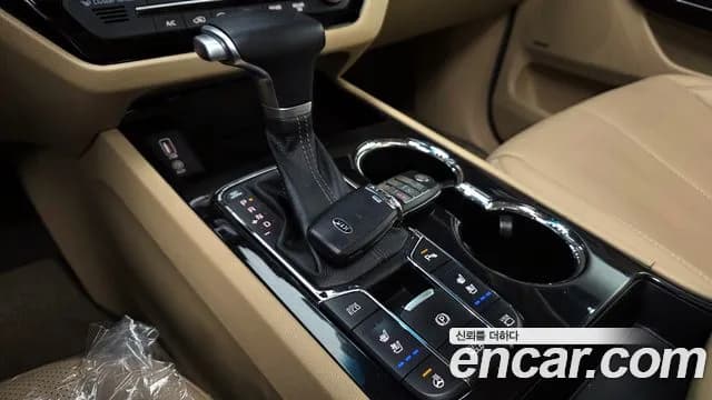 2020 Kia The New Carnival Gasoline 7-Seater Limousine Sold VIN KNAME811BLS657715 – photo 12 2020 Kia The New Carnival Gasoline 7-Seater Limousine Sold VIN KNAME811BLS657715 – photo 12
