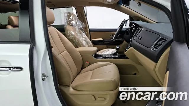 2020 Kia The New Carnival Gasoline 7-Seater Limousine Sold VIN KNAME811BLS657715 – photo 19 2020 Kia The New Carnival Gasoline 7-Seater Limousine Sold VIN KNAME811BLS657715 – photo 19