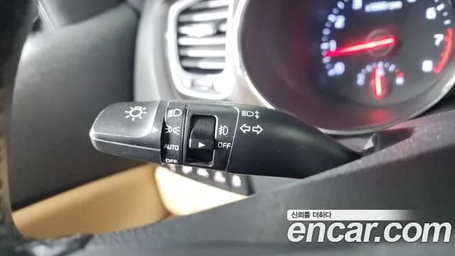 2020 Kia The New Carnival Gasoline 7-Seater Limousine Sold VIN KNAME811BLS670372 – photo 12 2020 Kia The New Carnival Gasoline 7-Seater Limousine Sold VIN KNAME811BLS670372 – photo 12