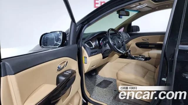 2020 Kia The New Carnival Gasoline 7-Seater Limousine Sold VIN KNAME811BLS670372 – photo 28 2020 Kia The New Carnival Gasoline 7-Seater Limousine Sold VIN KNAME811BLS670372 – photo 28