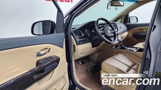 2017 Kia All New Carnival 7-seater Limousine Sold VIN KNAME81ABHS316602 – dashboard 2017 Kia All New Carnival 7-seater Limousine Sold VIN KNAME81ABHS316602 – dashboard