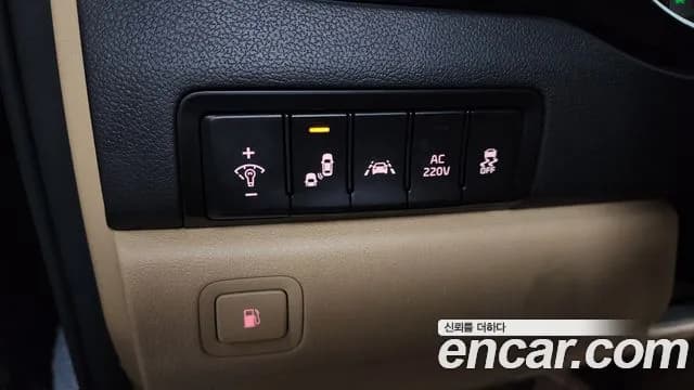 2017 Kia All New Carnival 7-seater Limousine Sold VIN KNAME81ABHS316602 – photo 21 2017 Kia All New Carnival 7-seater Limousine Sold VIN KNAME81ABHS316602 – photo 21