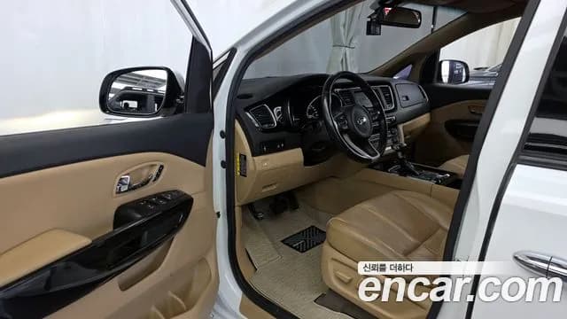 2017 Kia All New Carnival 9-seater Noblesse Sold VIN KNAME81ABHS316694 – engine bay 2017 Kia All New Carnival 9-seater Noblesse Sold VIN KNAME81ABHS316694 – engine bay