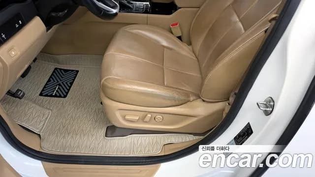 2017 Kia All New Carnival 9-seater Noblesse Sold VIN KNAME81ABHS316694 – photo 19 2017 Kia All New Carnival 9-seater Noblesse Sold VIN KNAME81ABHS316694 – photo 19
