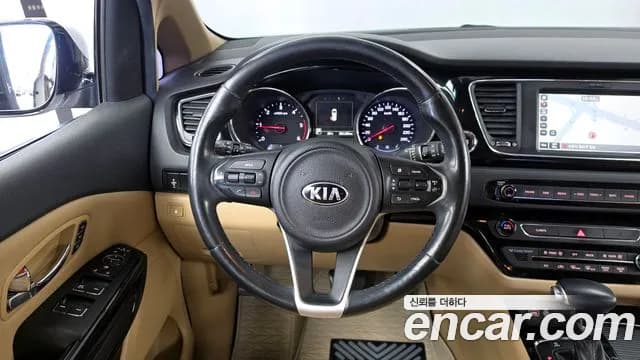 2017 Kia All New Carnival 9-seater Noblesse Sold VIN KNAME81ABHS316694 – photo 20 2017 Kia All New Carnival 9-seater Noblesse Sold VIN KNAME81ABHS316694 – photo 20