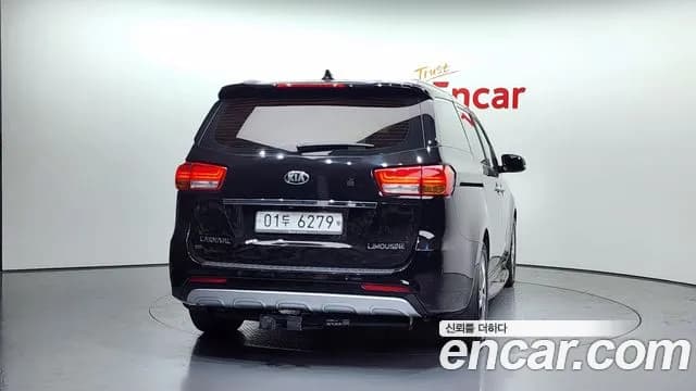 2017 Kia All New Carnival 7-seater Limousine Sold VIN KNAME81ABHS318648 – photo 17 2017 Kia All New Carnival 7-seater Limousine Sold VIN KNAME81ABHS318648 – photo 17