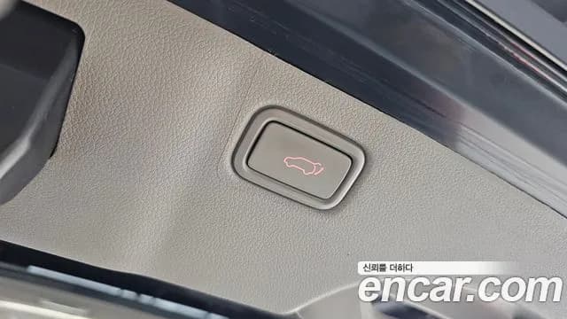 2017 Kia All New Carnival 9-seater Noblesse Sold VIN KNAME81ABHS321365 – engine bay 2017 Kia All New Carnival 9-seater Noblesse Sold VIN KNAME81ABHS321365 – engine bay