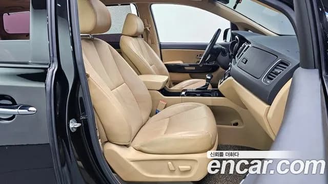 2017 Kia All New Carnival 9-seater Noblesse Sold VIN KNAME81ABHS324630 – dashboard 2017 Kia All New Carnival 9-seater Noblesse Sold VIN KNAME81ABHS324630 – dashboard