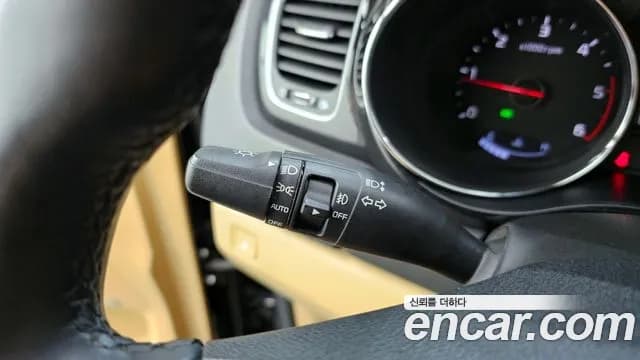 2017 Kia All New Carnival 9-seater Noblesse Sold VIN KNAME81ABHS324630 – photo 35 2017 Kia All New Carnival 9-seater Noblesse Sold VIN KNAME81ABHS324630 – photo 35