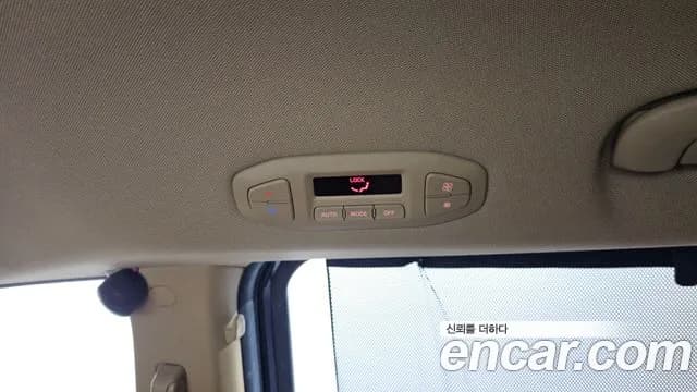 2017 Kia All New Carnival 9-seater Noblesse Sold VIN KNAME81ABHS325732 – photo 17 2017 Kia All New Carnival 9-seater Noblesse Sold VIN KNAME81ABHS325732 – photo 17