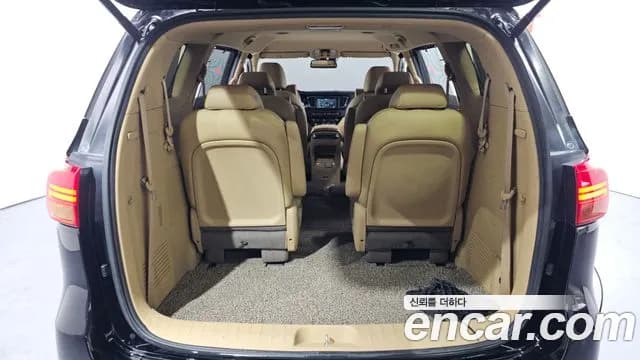 2017 Kia All New Carnival 9-seater Noblesse Sold VIN KNAME81ABHS325732 – photo 24 2017 Kia All New Carnival 9-seater Noblesse Sold VIN KNAME81ABHS325732 – photo 24