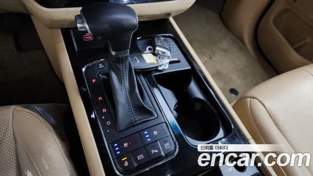 2017 Kia All New Carnival 9-seater Noblesse Sold VIN KNAME81ABHS328899 – photo 12 2017 Kia All New Carnival 9-seater Noblesse Sold VIN KNAME81ABHS328899 – photo 12