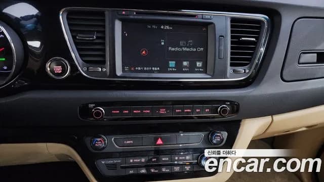 2017 Kia All New Carnival 9-seater Noblesse Sold VIN KNAME81ABHS328899 – photo 15 2017 Kia All New Carnival 9-seater Noblesse Sold VIN KNAME81ABHS328899 – photo 15