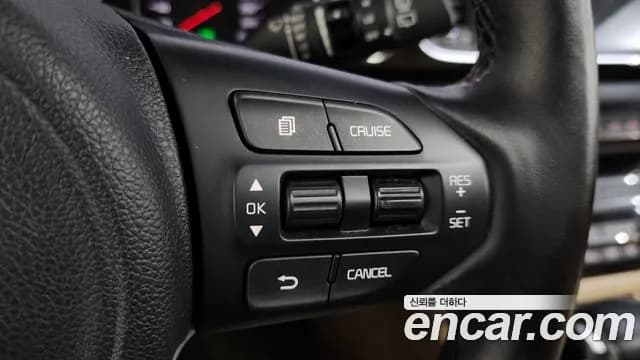 2017 Kia All New Carnival 9-seater Noblesse Sold VIN KNAME81ABHS328899 – photo 17 2017 Kia All New Carnival 9-seater Noblesse Sold VIN KNAME81ABHS328899 – photo 17