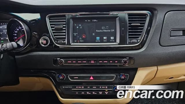 2017 Kia All New Carnival 9-seater Hi-Limousine Sold VIN KNAME81ABHS337625 – photo 14 2017 Kia All New Carnival 9-seater Hi-Limousine Sold VIN KNAME81ABHS337625 – photo 14