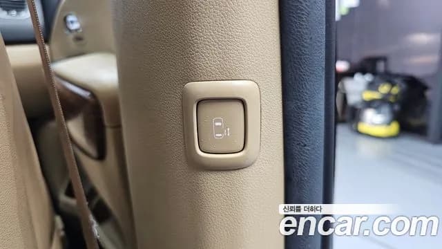 2017 Kia All New Carnival 9-seater Hi-Limousine Sold VIN KNAME81ABHS337625 – photo 16 2017 Kia All New Carnival 9-seater Hi-Limousine Sold VIN KNAME81ABHS337625 – photo 16