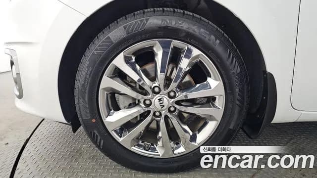 2018 Kia All New Carnival 9-seater Noblesse Sold VIN KNAME81ABJS350231 – engine bay 2018 Kia All New Carnival 9-seater Noblesse Sold VIN KNAME81ABJS350231 – engine bay