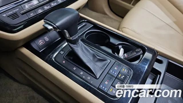 2018 Kia All New Carnival 9-seater Noblesse Sold VIN KNAME81ABJS350231 – photo 15 2018 Kia All New Carnival 9-seater Noblesse Sold VIN KNAME81ABJS350231 – photo 15