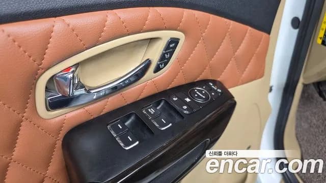 2018 Kia All New Carnival 7-seater Limousine Sold VIN KNAME81ABJS367118 – engine bay 2018 Kia All New Carnival 7-seater Limousine Sold VIN KNAME81ABJS367118 – engine bay