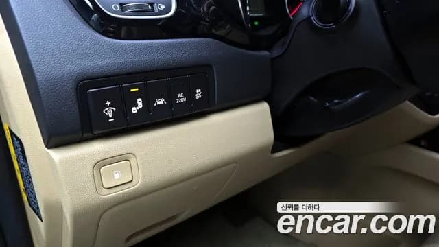 2018 Kia All New Carnival 7-seater Hi-limousine Sold VIN KNAME81ABJS371713 – photo 16 2018 Kia All New Carnival 7-seater Hi-limousine Sold VIN KNAME81ABJS371713 – photo 16