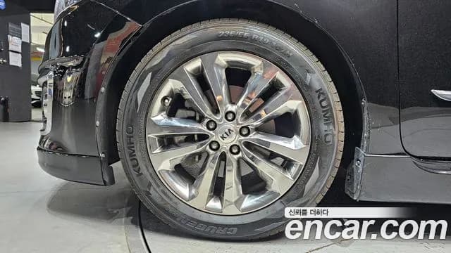 2018 Kia All New Carnival 7-seater Hi-limousine Sold VIN KNAME81ABJS371713 – photo 29 2018 Kia All New Carnival 7-seater Hi-limousine Sold VIN KNAME81ABJS371713 – photo 29