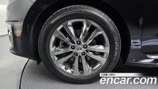 2018 Kia All New Carnival 7-seater Limousine Sold VIN KNAME81ABJS386566 – dashboard 2018 Kia All New Carnival 7-seater Limousine Sold VIN KNAME81ABJS386566 – dashboard