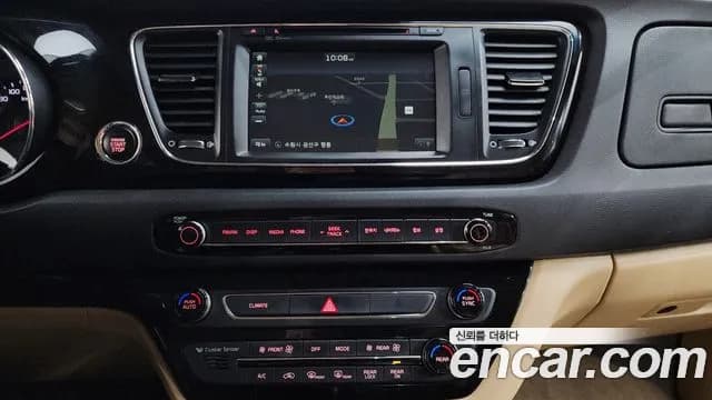 2018 Kia All New Carnival 9-seater Noblesse Sold VIN KNAME81ABJS393439 – front exterior 2018 Kia All New Carnival 9-seater Noblesse Sold VIN KNAME81ABJS393439 – front exterior
