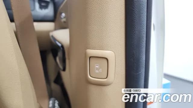 2018 Kia All New Carnival 9-seater Noblesse Sold VIN KNAME81ABJS393439 – photo 31 2018 Kia All New Carnival 9-seater Noblesse Sold VIN KNAME81ABJS393439 – photo 31