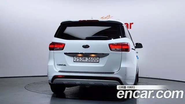 2018 Kia All New Carnival 9-seater Noblesse Sold VIN KNAME81ABJS393439 – photo 33 2018 Kia All New Carnival 9-seater Noblesse Sold VIN KNAME81ABJS393439 – photo 33