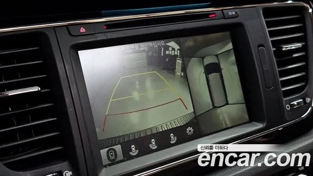 2018 Kia All New Carnival 9-seater Noblesse Sold VIN KNAME81ABJS395656 – exterior detail 2018 Kia All New Carnival 9-seater Noblesse Sold VIN KNAME81ABJS395656 – exterior detail