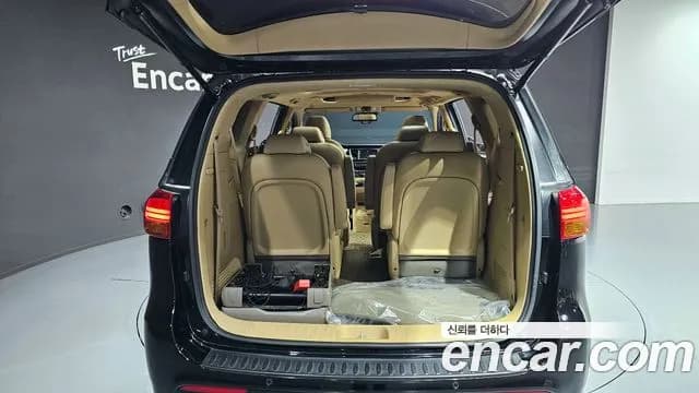 2018 Kia All New Carnival 9-seater Noblesse Sold VIN KNAME81ABJS395656 – photo 19 2018 Kia All New Carnival 9-seater Noblesse Sold VIN KNAME81ABJS395656 – photo 19