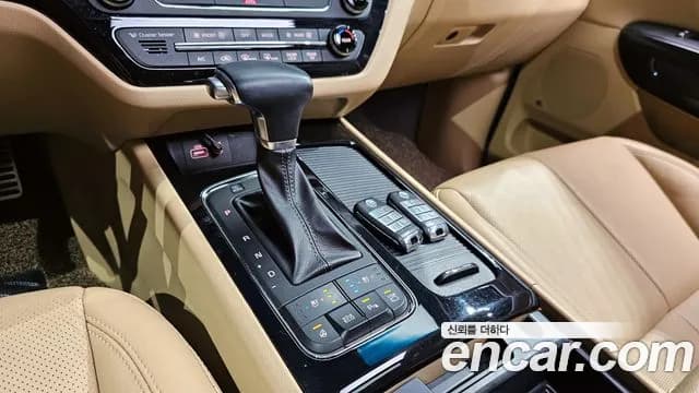 2018 Kia All New Carnival 9-seater Noblesse Sold VIN KNAME81ABJS395656 – photo 21 2018 Kia All New Carnival 9-seater Noblesse Sold VIN KNAME81ABJS395656 – photo 21