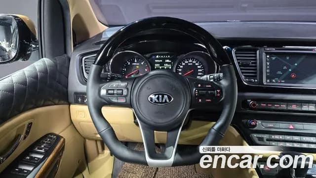 2018 Kia All New Carnival 9-seater Hi-Limousine Sold VIN KNAME81ABJS402949 – photo 11 2018 Kia All New Carnival 9-seater Hi-Limousine Sold VIN KNAME81ABJS402949 – photo 11