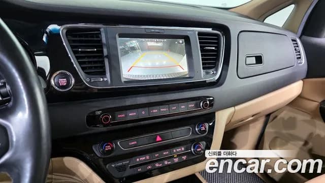2018 Kia All New Carnival 9-seater Noblesse Sold VIN KNAME81ABJS407265 – photo 17 2018 Kia All New Carnival 9-seater Noblesse Sold VIN KNAME81ABJS407265 – photo 17