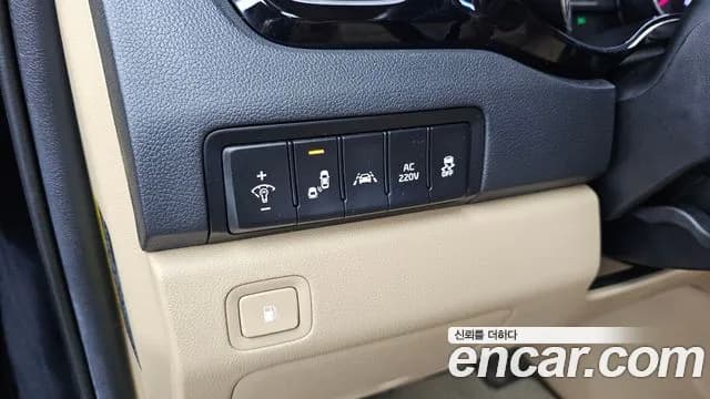2018 Kia All New Carnival 9-seater Hi-Limousine Sold VIN KNAME81ABJS415279 – photo 24 2018 Kia All New Carnival 9-seater Hi-Limousine Sold VIN KNAME81ABJS415279 – photo 24