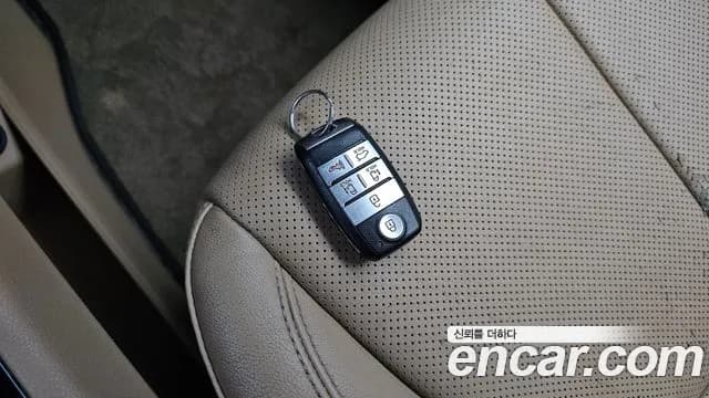 2018 Kia All New Carnival 9-seater Hi-Limousine Sold VIN KNAME81ABJS415279 – photo 34 2018 Kia All New Carnival 9-seater Hi-Limousine Sold VIN KNAME81ABJS415279 – photo 34