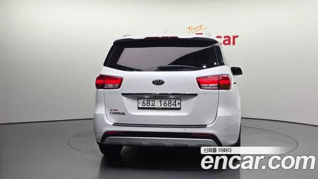 2018 Kia All New Carnival 9-seater Noblesse Sold VIN KNAME81ABJS421095 – rear exterior 2018 Kia All New Carnival 9-seater Noblesse Sold VIN KNAME81ABJS421095 – rear exterior