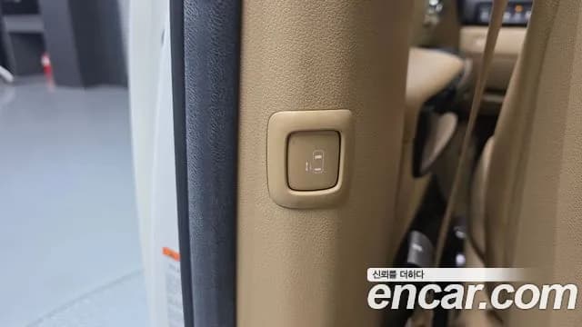 2018 Kia All New Carnival 9-seater Noblesse Sold VIN KNAME81ABJS421095 – odometer reading 2018 Kia All New Carnival 9-seater Noblesse Sold VIN KNAME81ABJS421095 – odometer reading