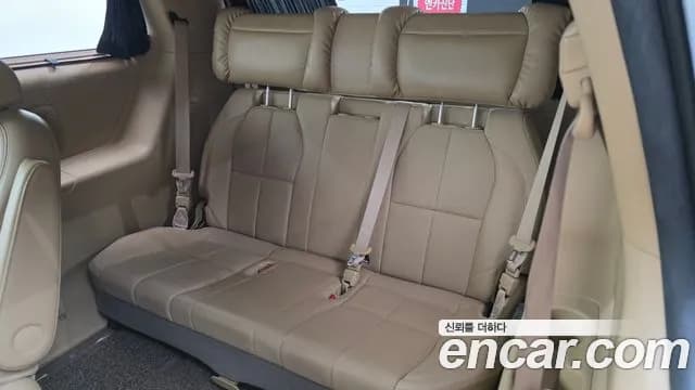 2018 Kia All New Carnival 9-seater Noblesse Sold VIN KNAME81ABJS421095 – photo 14 2018 Kia All New Carnival 9-seater Noblesse Sold VIN KNAME81ABJS421095 – photo 14