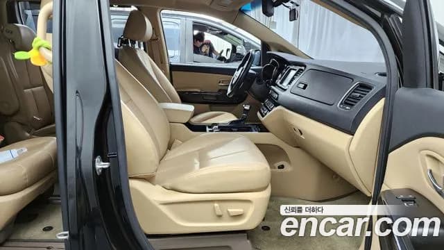 2018 Kia All New Carnival 9-seater Noblesse Sold VIN KNAME81ABJS425472 – photo 31 2018 Kia All New Carnival 9-seater Noblesse Sold VIN KNAME81ABJS425472 – photo 31