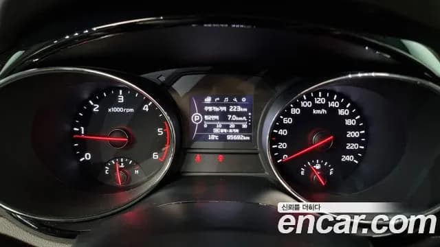 2018 Kia All New Carnival 9-seater Noblesse Sold VIN KNAME81ABJS430150 – photo 15 2018 Kia All New Carnival 9-seater Noblesse Sold VIN KNAME81ABJS430150 – photo 15