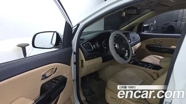 2018 Kia All New Carnival 9-seater Noblesse Sold VIN KNAME81ABJS436191 – photo 16 2018 Kia All New Carnival 9-seater Noblesse Sold VIN KNAME81ABJS436191 – photo 16