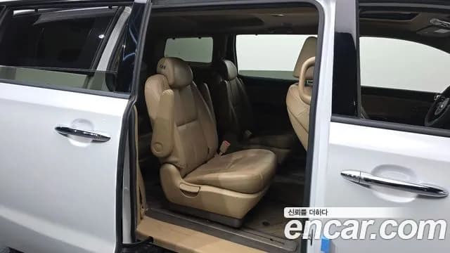 2018 Kia All New Carnival 9-seater Noblesse Sold VIN KNAME81ABJS436191 – photo 17 2018 Kia All New Carnival 9-seater Noblesse Sold VIN KNAME81ABJS436191 – photo 17