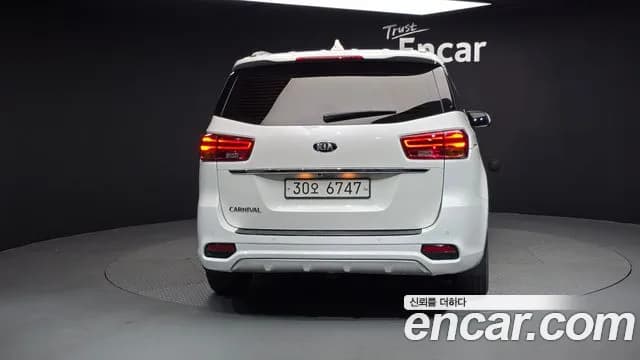 2019 Kia The New Carnival 9-Seater Noblesse Special Sold VIN KNAME81ABKS452588 – photo 11 2019 Kia The New Carnival 9-Seater Noblesse Special Sold VIN KNAME81ABKS452588 – photo 11
