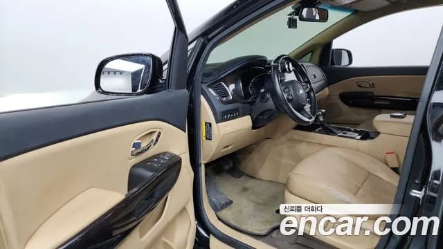 2019 Kia The New Carnival 9-Seater Noblesse Sold VIN KNAME81ABKS455595 – photo 13 2019 Kia The New Carnival 9-Seater Noblesse Sold VIN KNAME81ABKS455595 – photo 13