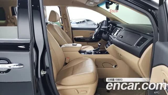 2019 Kia The New Carnival 9-Seater Noblesse Sold VIN KNAME81ABKS455595 – photo 14 2019 Kia The New Carnival 9-Seater Noblesse Sold VIN KNAME81ABKS455595 – photo 14