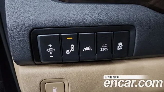 2019 Kia The New Carnival 9-Seater Noblesse Sold VIN KNAME81ABKS455595 – photo 20 2019 Kia The New Carnival 9-Seater Noblesse Sold VIN KNAME81ABKS455595 – photo 20